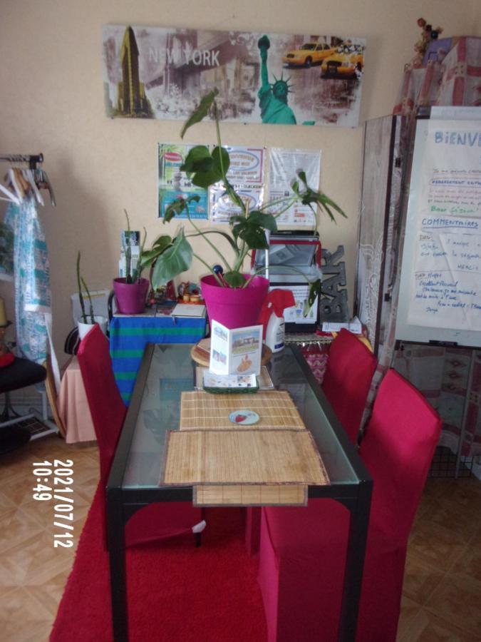 Une Halte Sur Valence Appartement Valence  Buitenkant foto